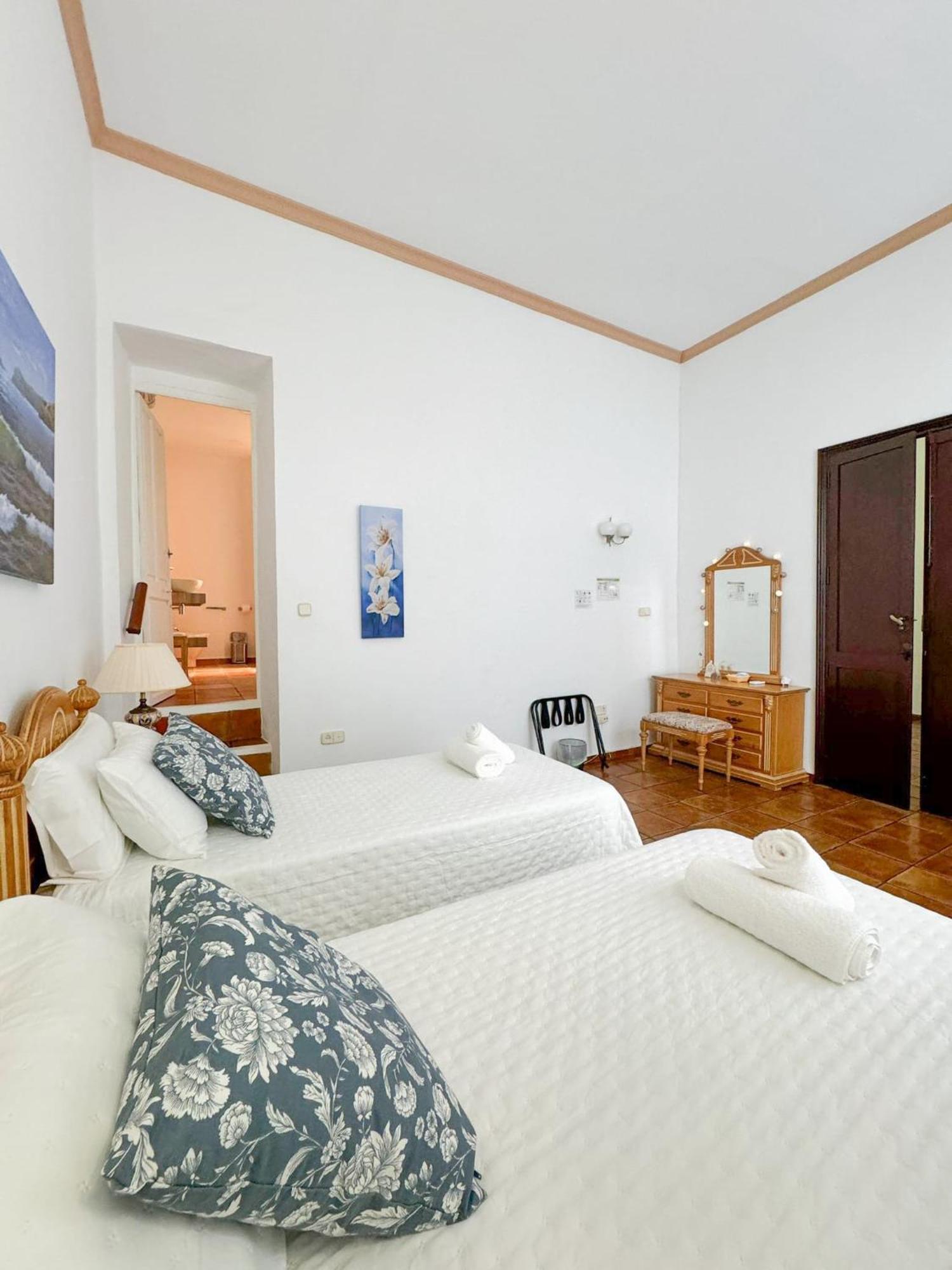 Garden Suites Xativa Casa Rural Ngoại thất bức ảnh